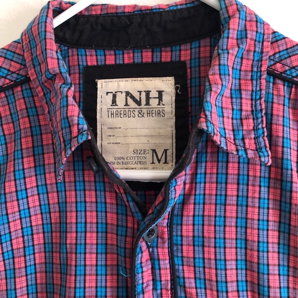 Threads & Heirs Men’s Short Sleeve Button Down